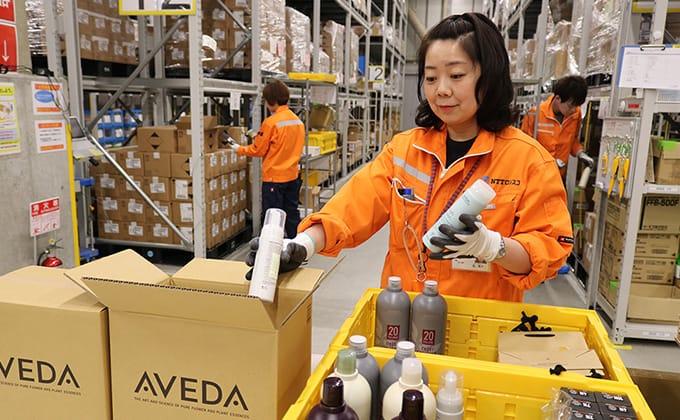 Aveda Service Co Ltd Beauty Logistics Case Study Ntt Logisco